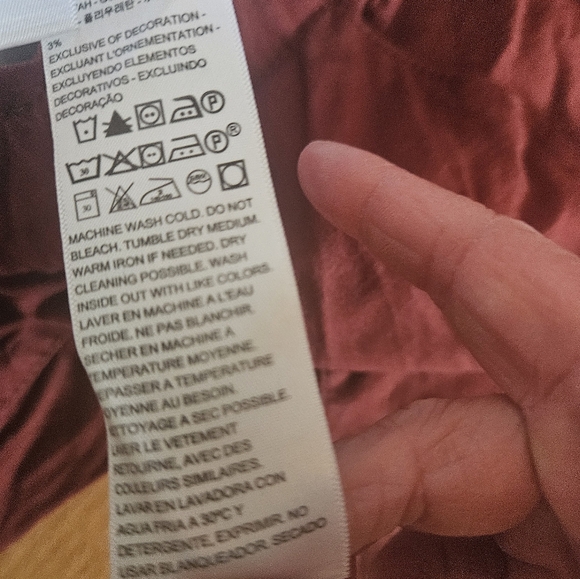 EUC Levi's Slouchy Red Drawstring Pants - Picture 4 of 8